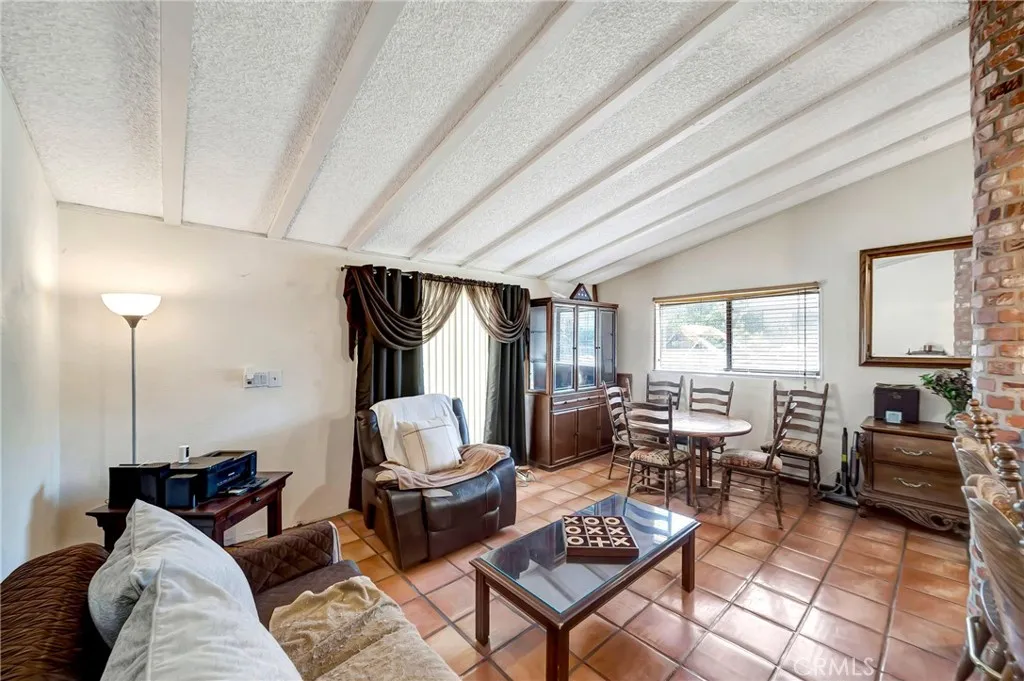 Additional image 18 of 1617 Elizabeth Lake Rd, Palmdale, CA 93551