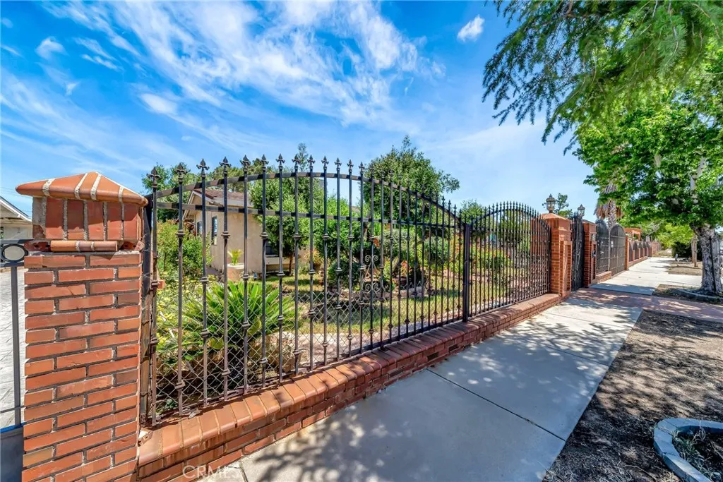 Additional image 45 of 1617 Elizabeth Lake Rd, Palmdale, CA 93551