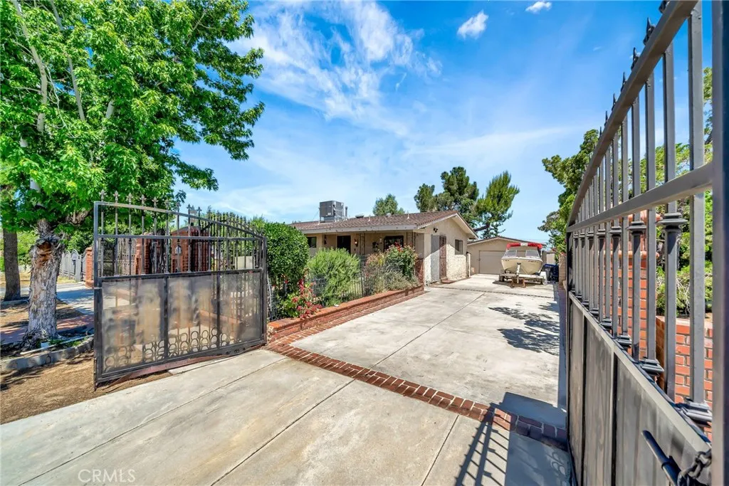 Additional image 8 of 1617 Elizabeth Lake Rd, Palmdale, CA 93551