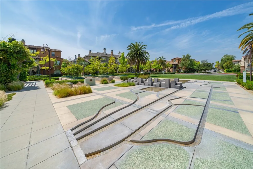 Additional image 76 of 585 S Kroeger St, Anaheim, CA 92805