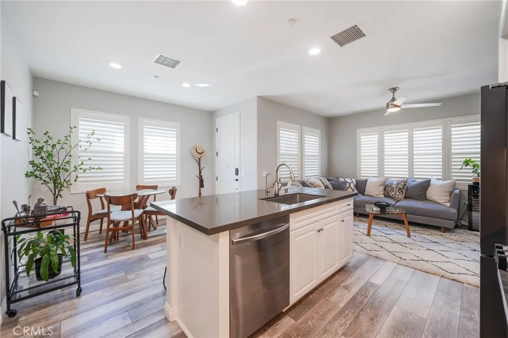 Additional image 60 of 585 S Kroeger St, Anaheim, CA 92805