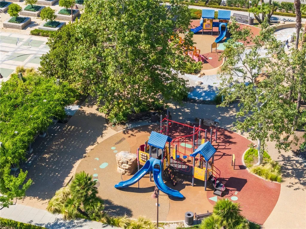 Additional image 45 of 585 S Kroeger St, Anaheim, CA 92805