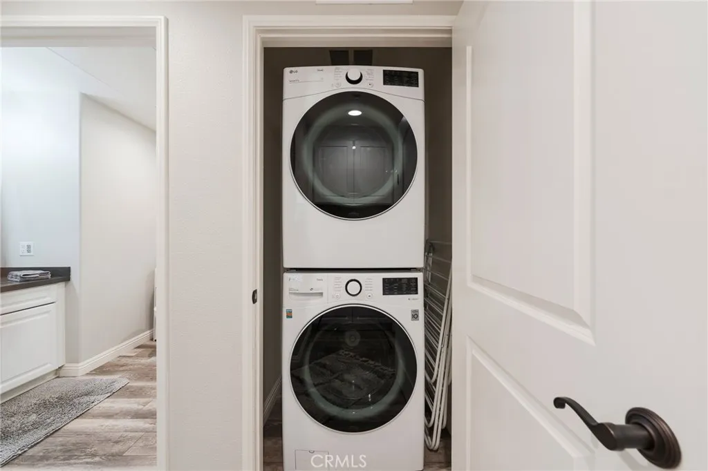 Additional image 24 of 585 S Kroeger St, Anaheim, CA 92805