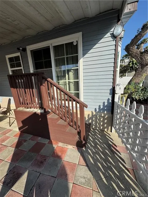 1850 W Orangethorpe Avenue Unit 5, Fullerton, CA 92833 - MLS#: DW25036304
