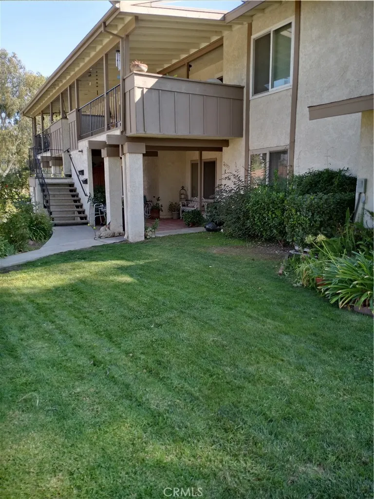 26373 Oak Highland Drive Unit B, Newhall, CA 91321