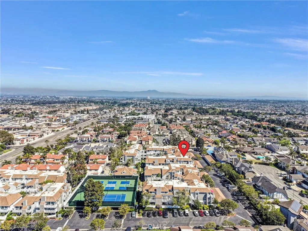 Additional image 43 of 4682 Warner Avenue Unit C304, Huntington Beach, CA 92649