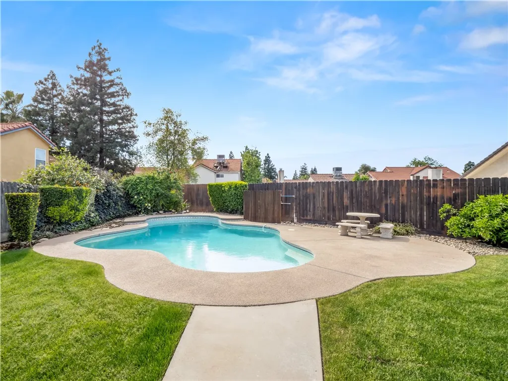 Additional image 33 of 1631 E Deyoung Dr, Fresno, CA 93720
