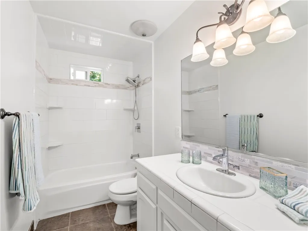 Additional image 60 of 1631 E Deyoung Dr, Fresno, CA 93720