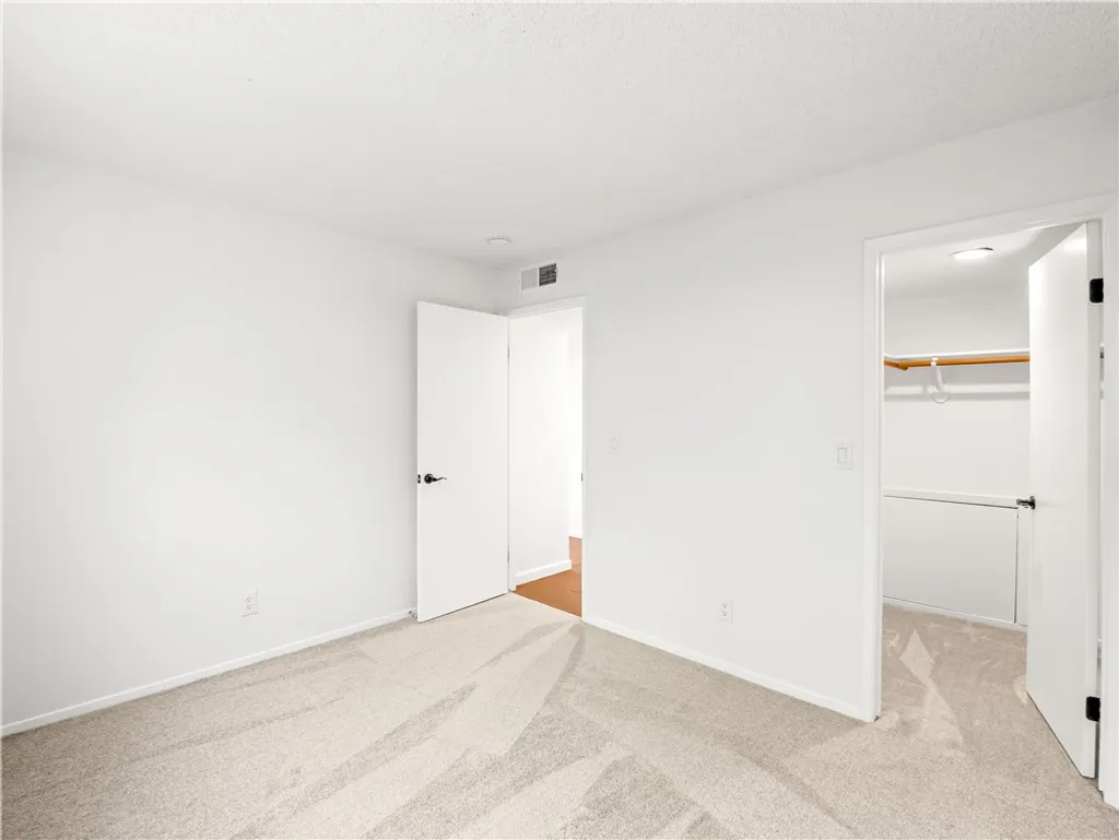 Additional image 16 of 1631 E Deyoung Dr, Fresno, CA 93720