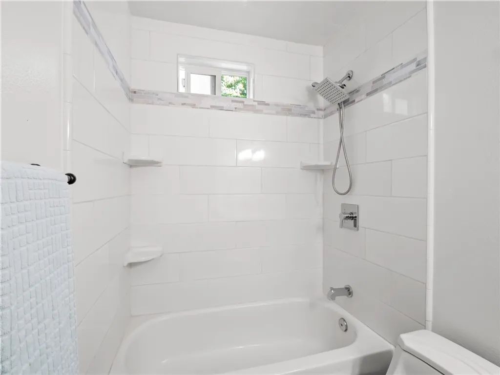 Additional image 20 of 1631 E Deyoung Dr, Fresno, CA 93720