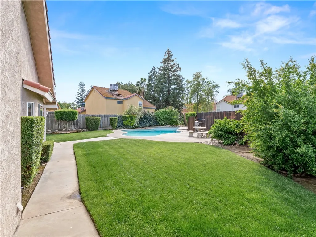 Additional image 32 of 1631 E Deyoung Dr, Fresno, CA 93720