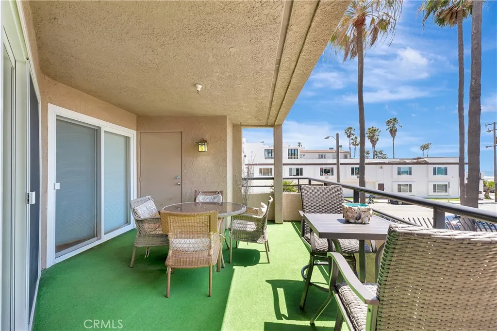 Additional image 6 of 1200 Pacific Coast Highway Unit 209, Huntington Beach, CA 92648