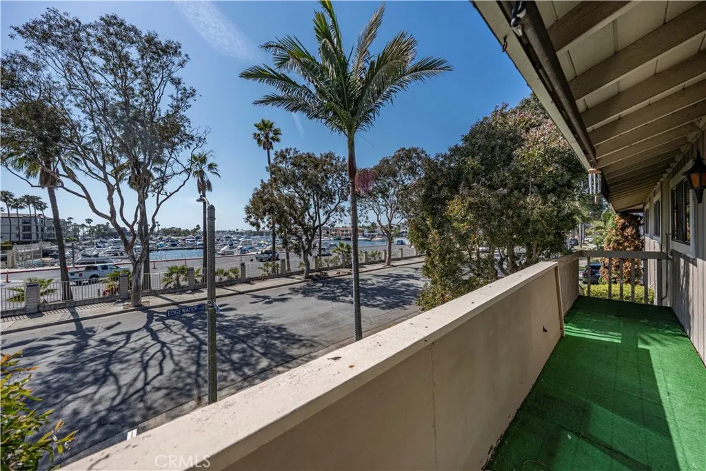 Additional image 70 of 17188 Edgewater Ln, Huntington Beach, CA 92649