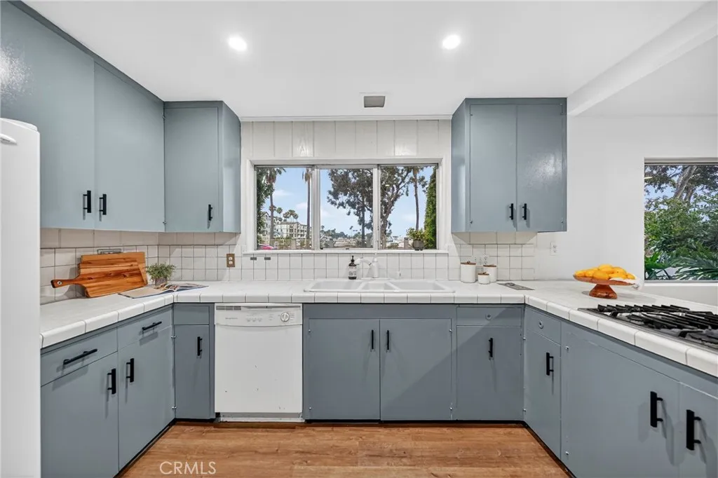 Additional image 54 of 17188 Edgewater Ln, Huntington Beach, CA 92649
