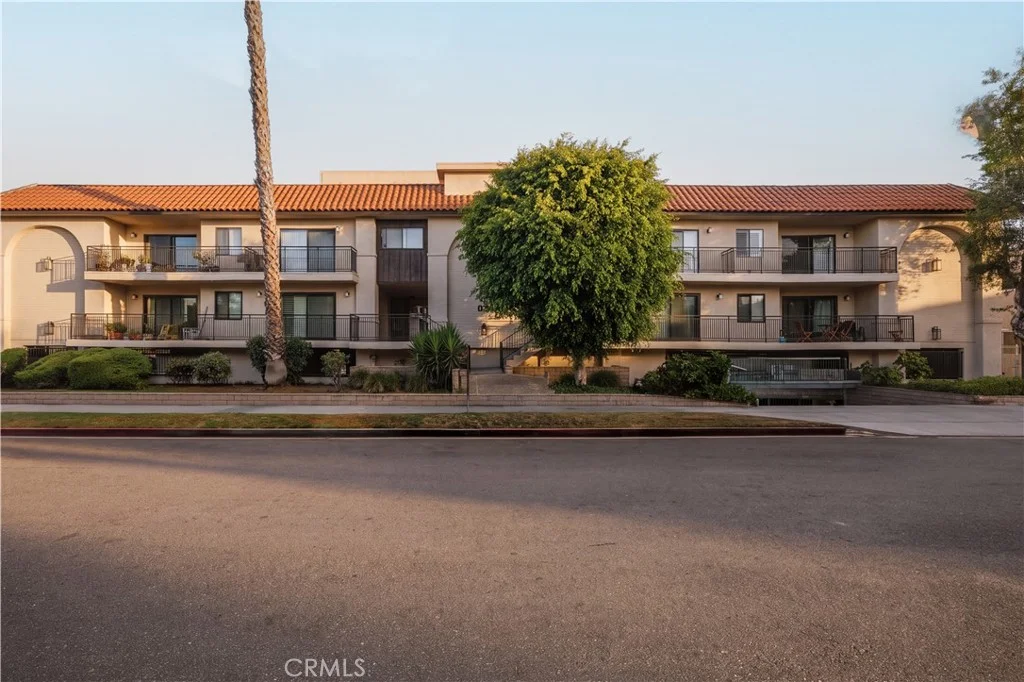 5003 Tilden Ave Unit 108, Sherman Oaks, CA 91423