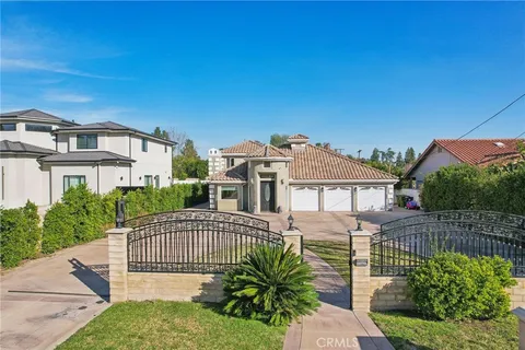 8820 Encino Avenue, Sherwood Forest, CA MLS: SR25025874