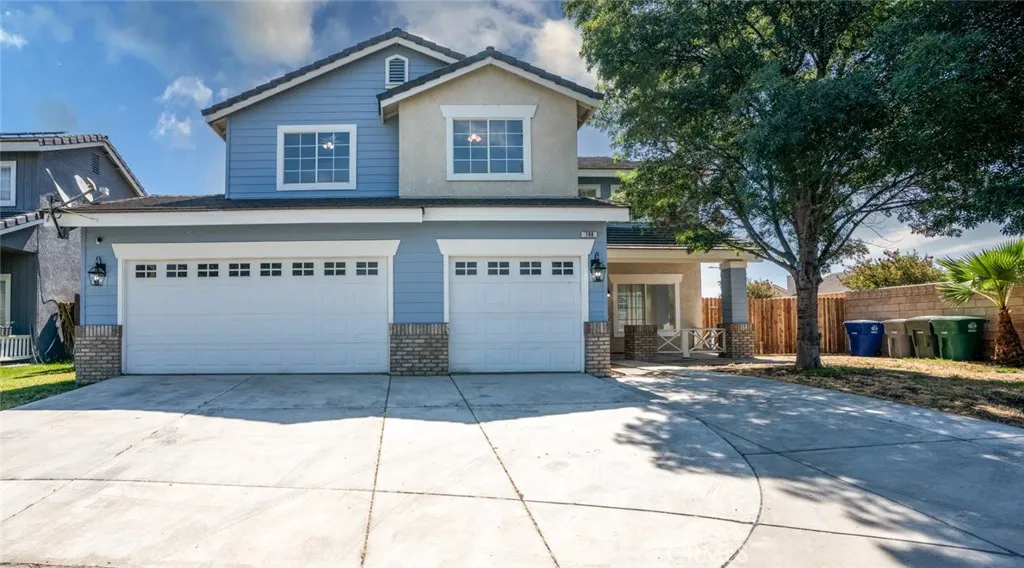 708 Champagne Ct  