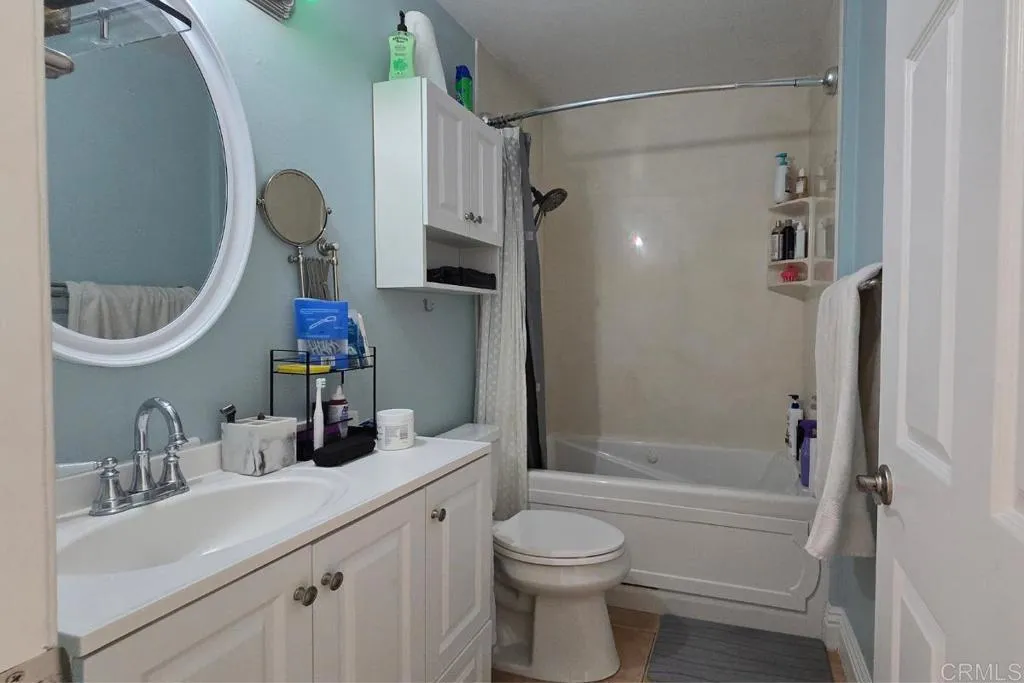 Additional image 23 of 2850 Reynard Way #30, San Diego, CA 92103