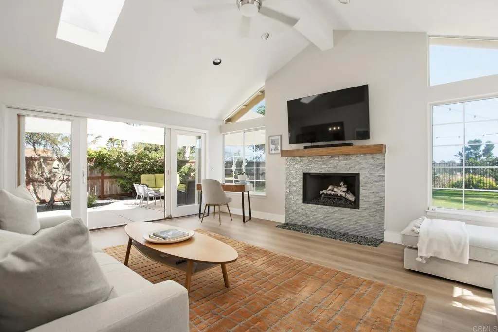 Additional image 27 of 1708 Countryside Drive, Vista, CA 92081