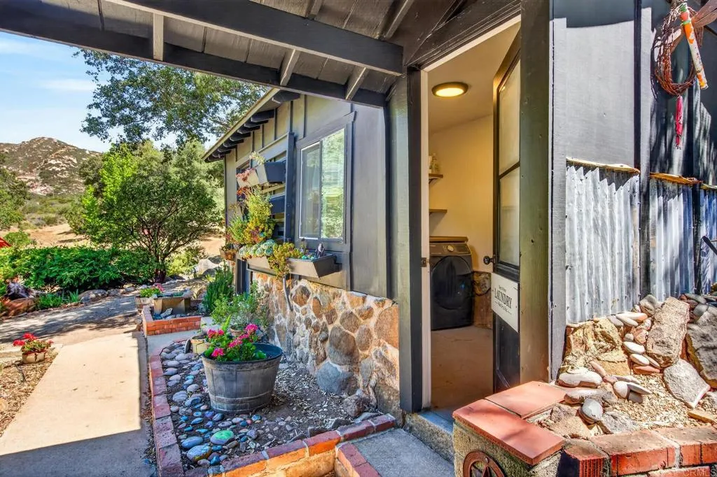Additional image 88 of 24185 Wildwood Glen Lane, Alpine, CA 91901