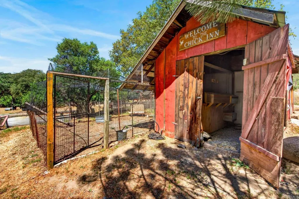 Additional image 101 of 24185 Wildwood Glen Lane, Alpine, CA 91901