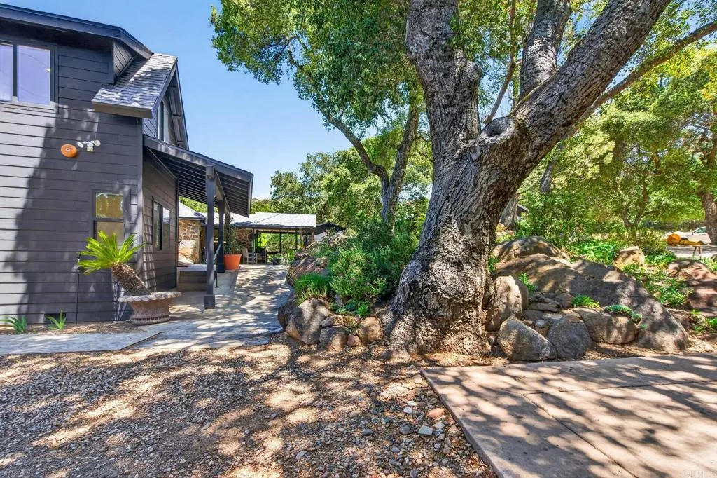 Additional image 91 of 24185 Wildwood Glen Lane, Alpine, CA 91901