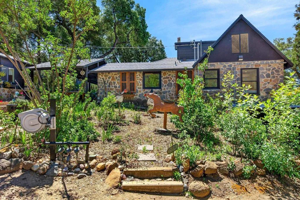 Additional image 95 of 24185 Wildwood Glen Lane, Alpine, CA 91901