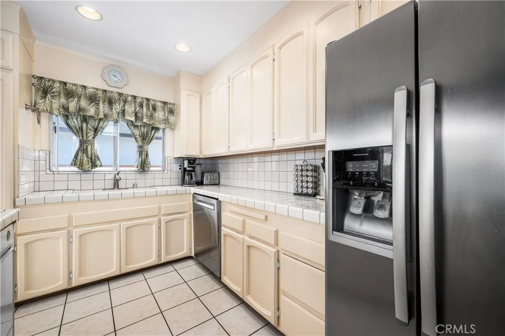 Additional image 18 of 3141 San Anseline Ave, Long Beach, CA 90808