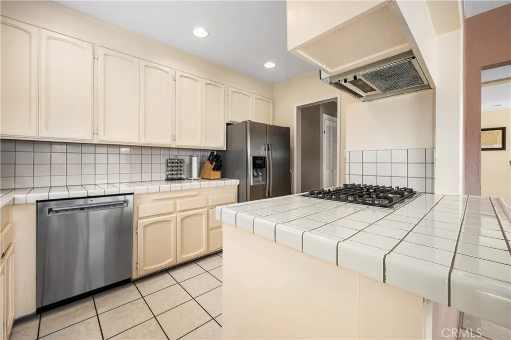 Additional image 67 of 3141 San Anseline Ave, Long Beach, CA 90808