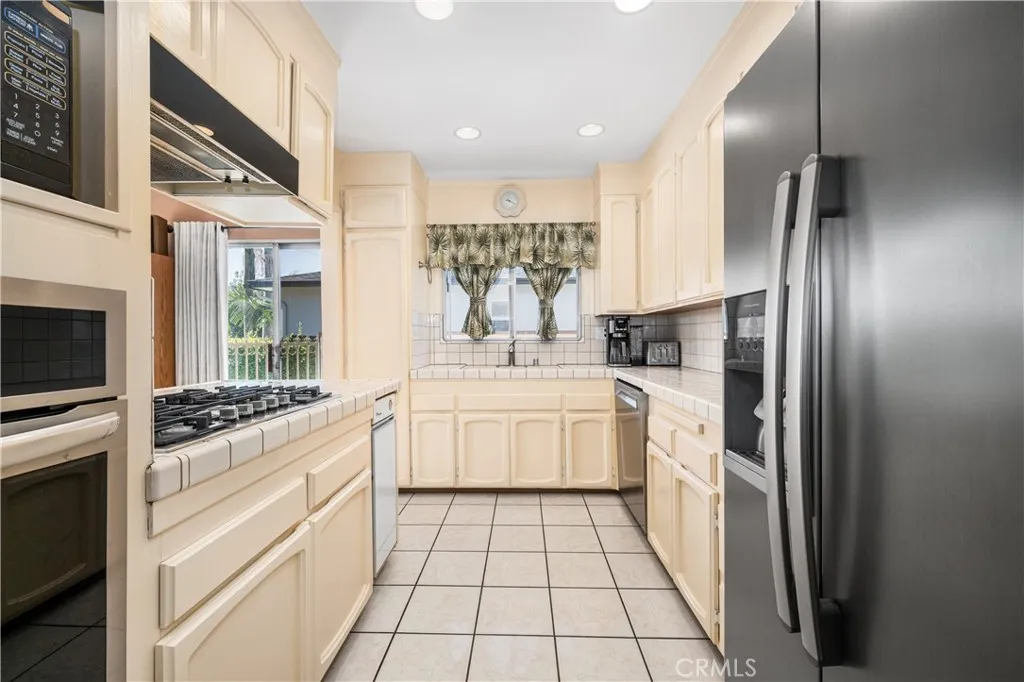 Additional image 71 of 3141 San Anseline Ave, Long Beach, CA 90808