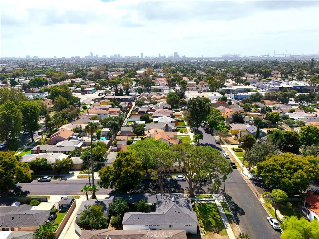 2700 Eucalyptus Avenue, Long Beach, CA 90806