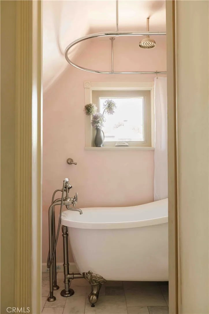Additional image 81 of 5142 Dahlia Dr, Los Angeles, CA 90041