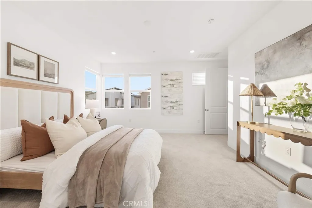 Additional image 96 of 470 Lobata, Irvine, CA 92618