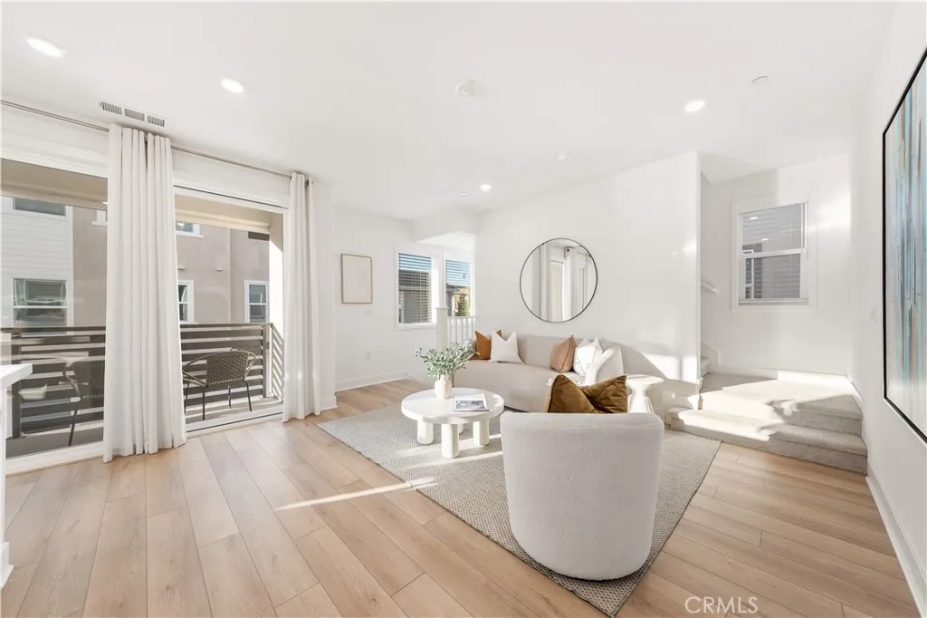 Additional image 13 of 470 Lobata, Irvine, CA 92618