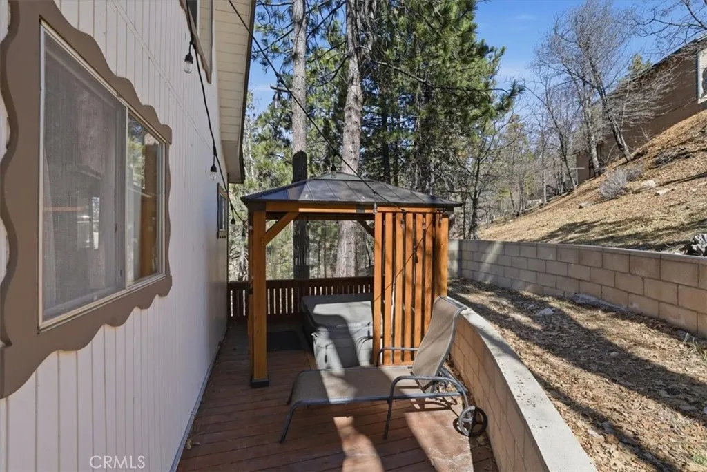 Additional image 36 of 1146 Ridge Rd, Fawnskin, CA 92333