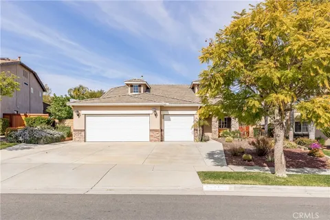 38260 Willow Court, Murrieta, CA MLS: SW25060880