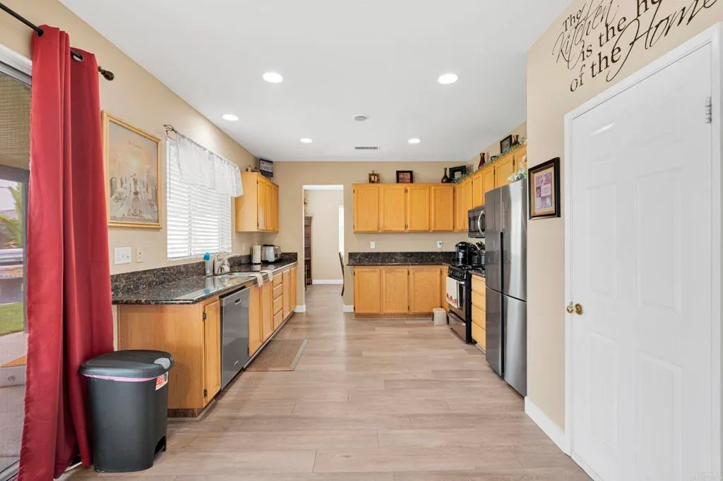 Additional image 15 of 17866 Robusta Drive, Riverside, CA 92503