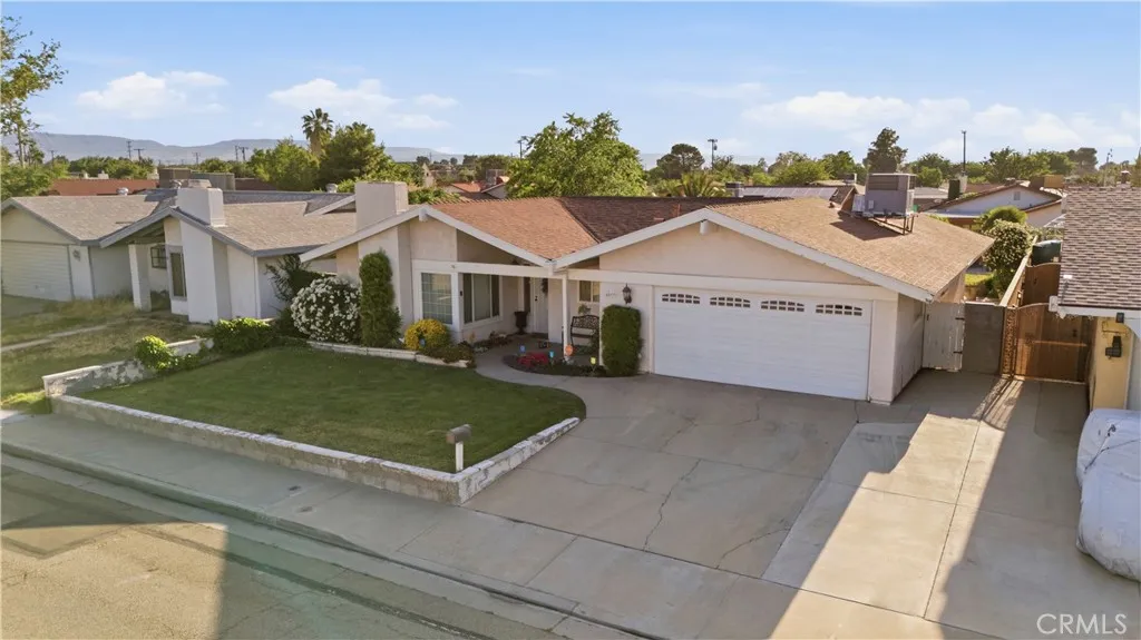 Additional image 52 of 44933 Hanstead Avenue, Lancaster, CA 93535