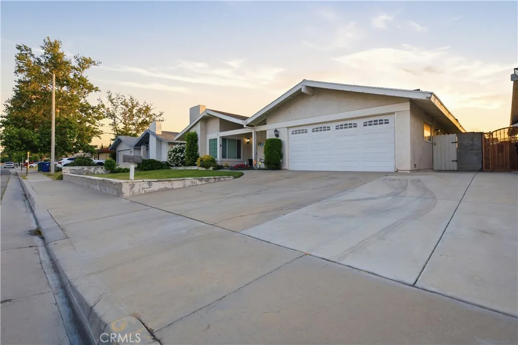 Additional image 56 of 44933 Hanstead Avenue, Lancaster, CA 93535