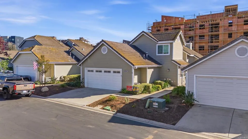 Additional image 101 of 10272 Rancho Carmel Drive, San Diego, CA 92128