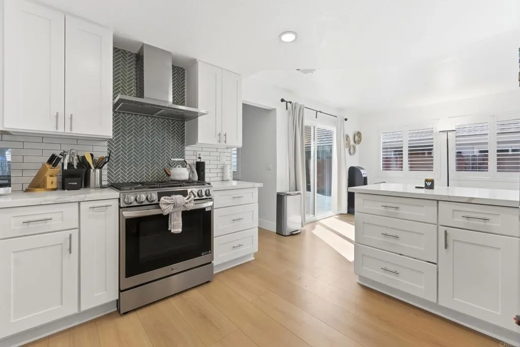 Additional image 79 of 10272 Rancho Carmel Drive, San Diego, CA 92128