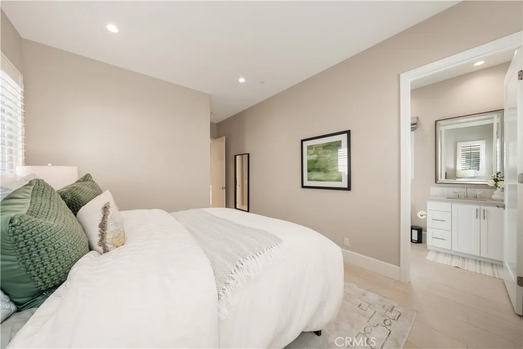 Additional image 16 of 126 Bellini, Irvine, CA 92602
