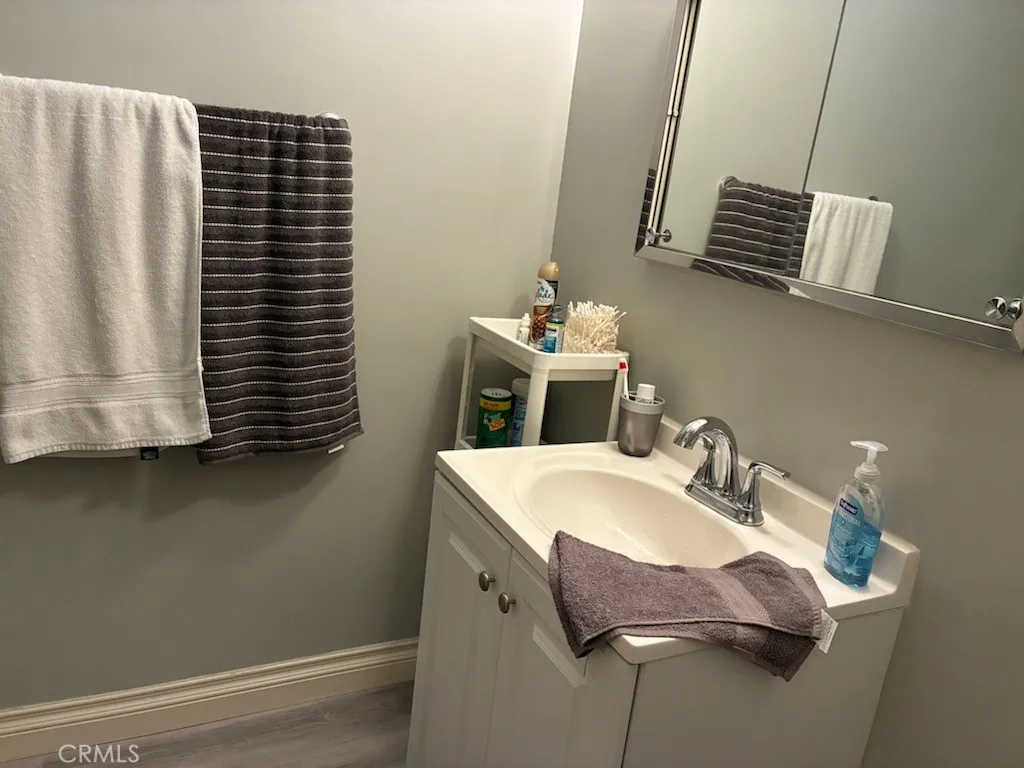 Additional image 50 of 919 N Minter St, Santa Ana, CA 92701