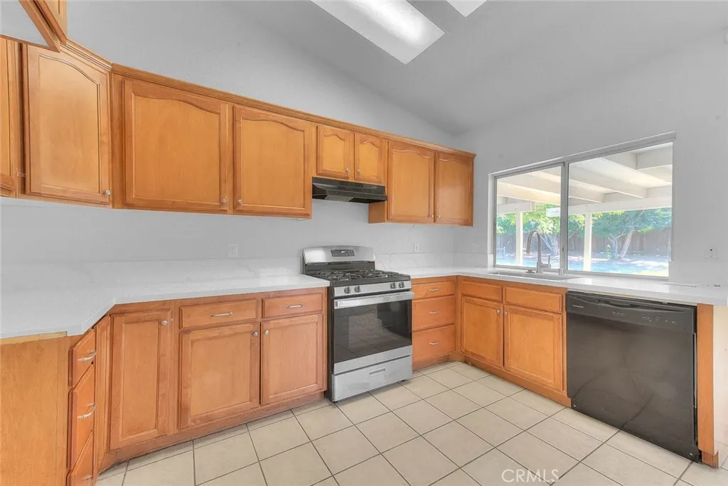 Additional image 73 of 13184 Cardinal Road, Victorville, CA 92392