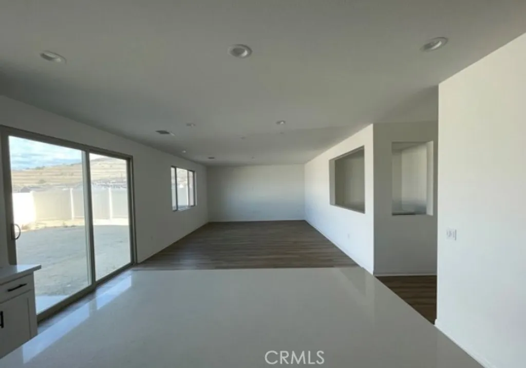Additional image 5 of 21518 Milam Drive, Riverside, CA 92507