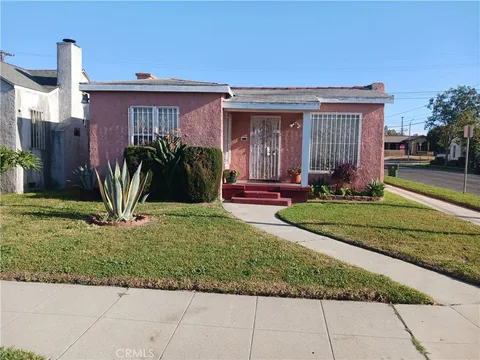 1960 W 67th Street, Los Angeles, CA MLS: SB25113378