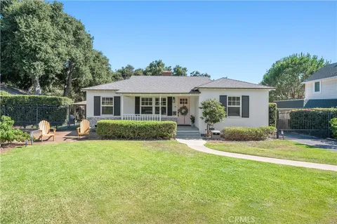 432 E Bennett Avenue, Glendora, CA 91741 - MLS#: CV25053193