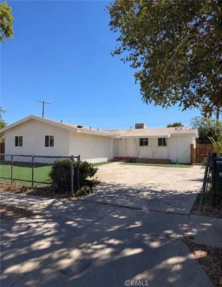 45526 Leatherwood Ave, Lancaster, CA 93534