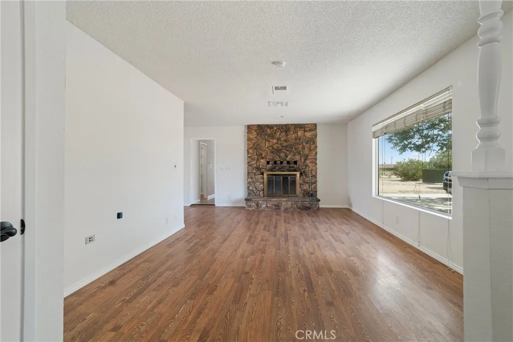 Additional image 15 of 7435 Poppy Blvd, California City, CA 93505