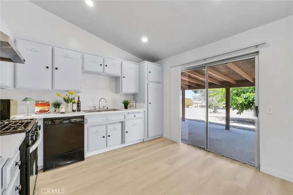Additional image 30 of 14224 Fort Apache Court, Victorville, CA 92392